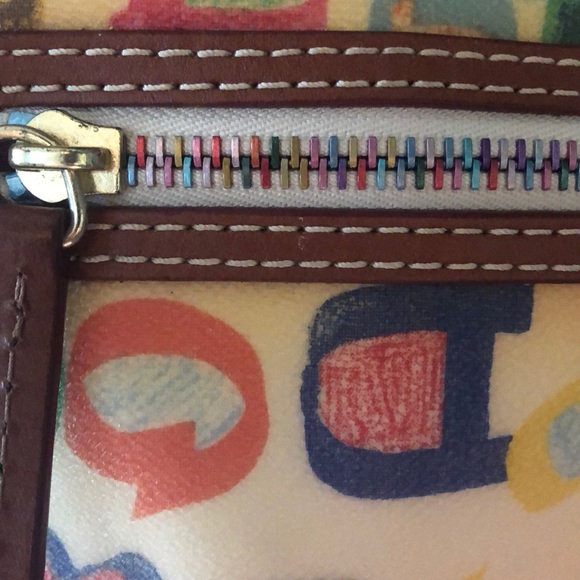 Dooney and Bourke Vintage Scribble Bag - Picture 3 of 12